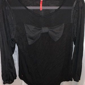Black top with bow detail on front